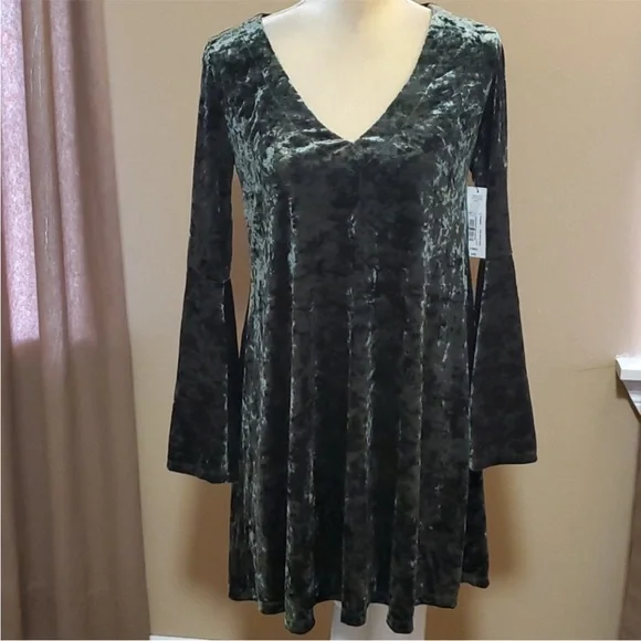 a.n.a. Velvet Bell-Sleeve Mini Dress - Picture 2 of 3